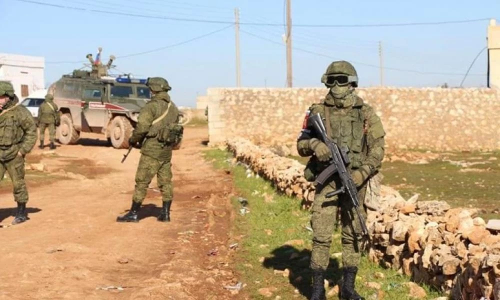 Η Μόσχα "φορτώνει" με βαρύ οπλισμό τον Άσαντ - Στήνει νέα βάση στη Συρία